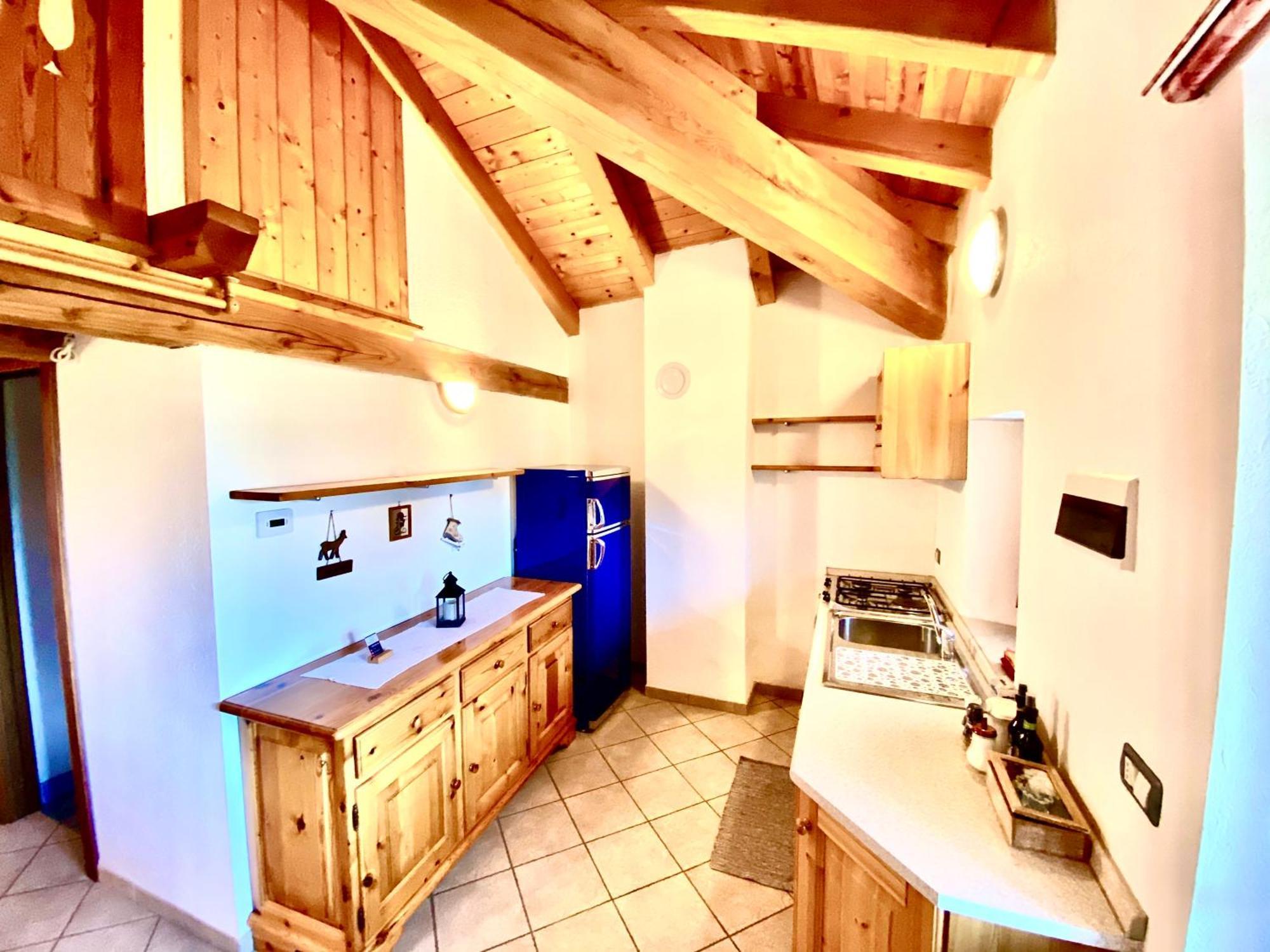 Attico Panoramico Con Soppalco Apartman Gignod Kültér fotó